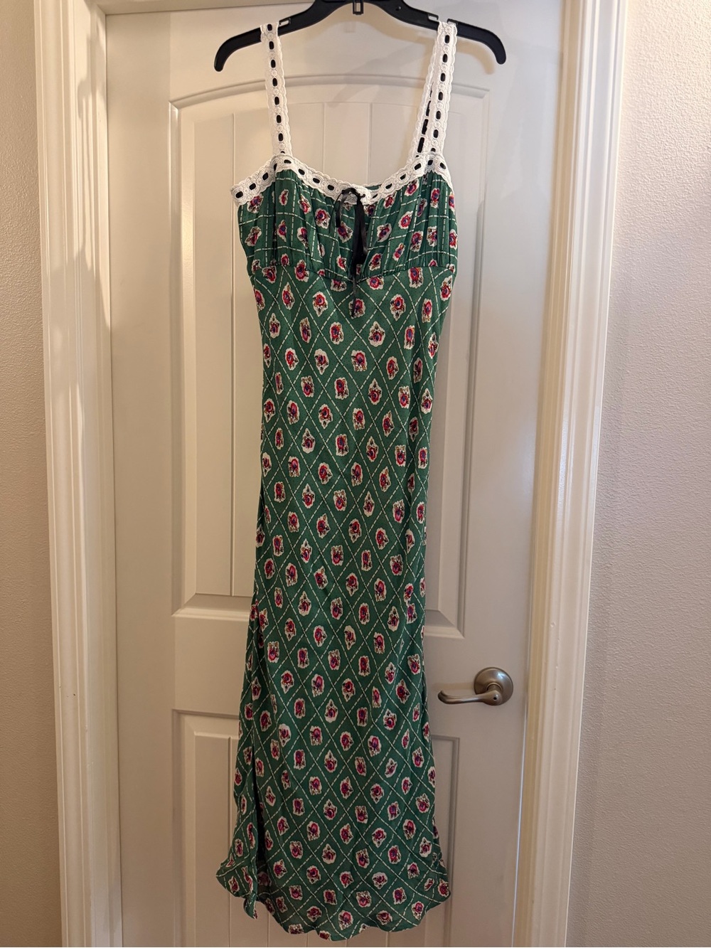 WAYF Green Floral Maxi Dress with Crochet Trim